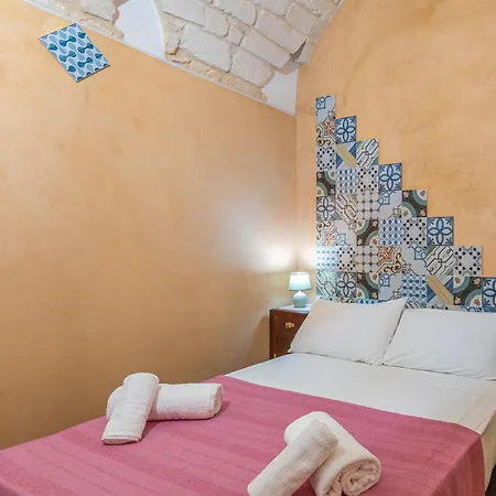 Dammuso 3cirniechi Apartmán *