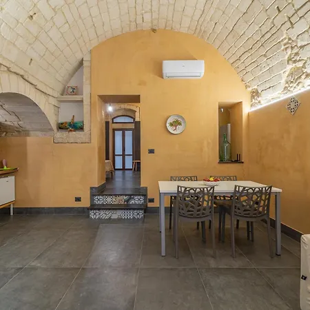 Appartement Dammuso 3cirniechi *